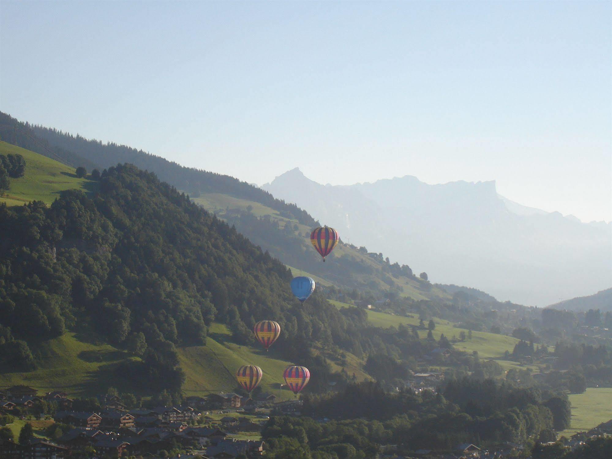 Hôtel Les Bernards Praz-sur-Arly Exterior foto